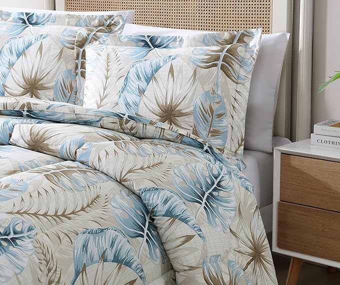 Caribbean Joe King 3-Piece Comforter Set, Tropical Coastal Beach Design Bedding, Dancing Palms
