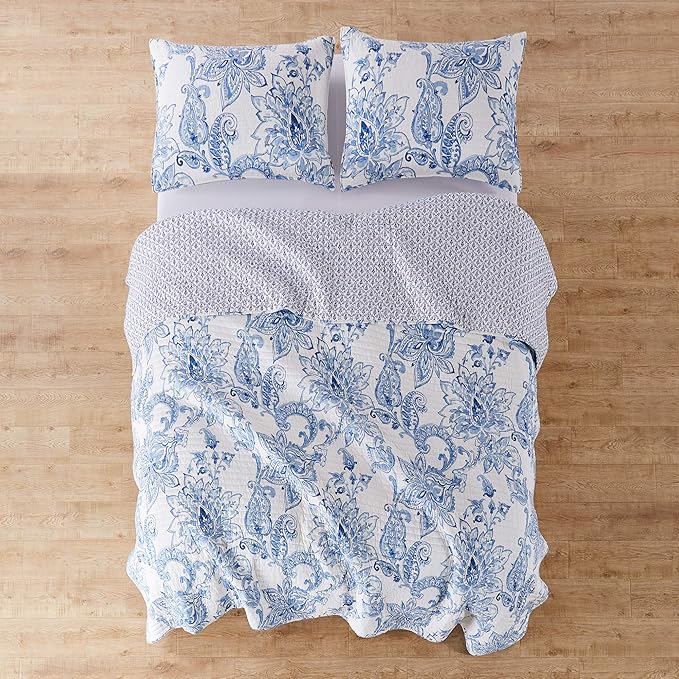 Levtex Home - Bennett Quilt Set - Twin/Twin XL Quilt + One Standard Pillow Sham - Floral Paisley - Blue and White - Quilt Size (68x86in.) and Pillow Sham Size (26x20in.) - Reversible - Cotton