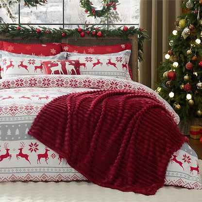 Bedsure Christmas Twin Comforter Set - 4 Pieces Christmas Twin Bedding Set, Bed in a Bag with 1 Soft Reindeer Reversible Comforter, 1 Pillow Sham, 1 Throw Blanket and 1 Decorative