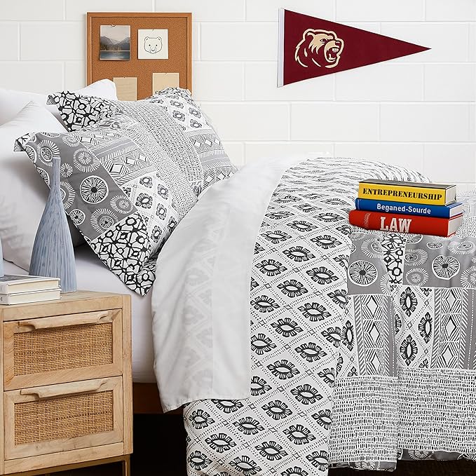 Southshore Fine Living, Inc. Twin Comforter Set with One Pillow Sham, Reversible Bedding Set - Global Patchwork Quilt - Alternative Down Comforter for Twin/XL Mattress, Soft Microfiber, Grey & White