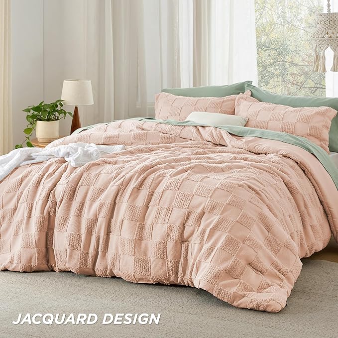Bedsure Twin/Twin XL Comforter Set Dusty Rose, Boho Tufted Bed Set, Checkered Farmhouse Shabby Chic Bedding, 2 Pieces, 1 Plaid Geometric Comforter and 1 Pillow Sham