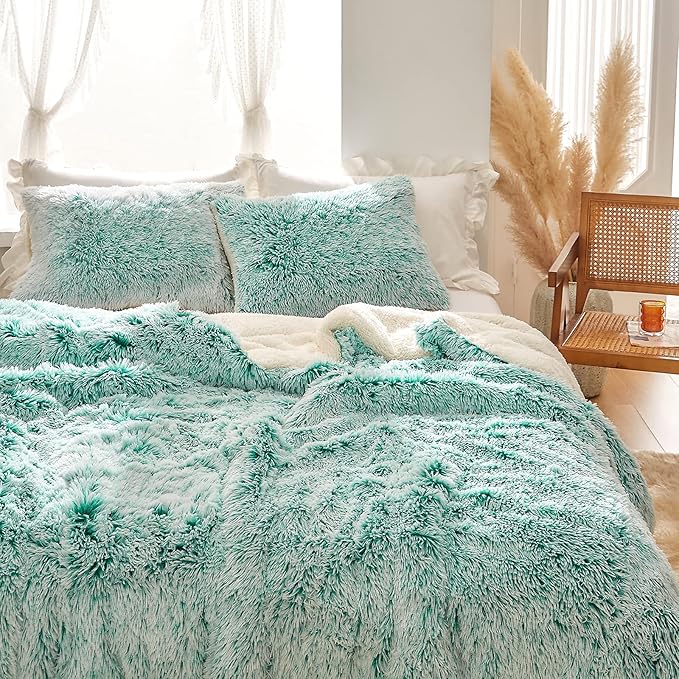 Joyreap 3-Piece Plush Shaggy Comforter Set, Twin Size Luxury Faux Fur Sherpa Reversible Bedding Comforter Set, Ultra Cozy Warm Fluffy Bedding Set for Winter (Aqua Green n White, 68x86 inches)