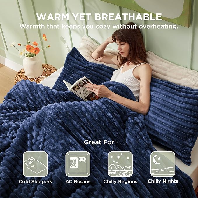 Bedsure Queen Comforter Set - GentleSoft™ 3 Pieces Fluffy Double-Side Fleece Comforter Set, Cozy Striped Room Decor Aesthetic, Luxury Navy Bedding Queen Size with 2 Pillowcases, 90x90 Inches
