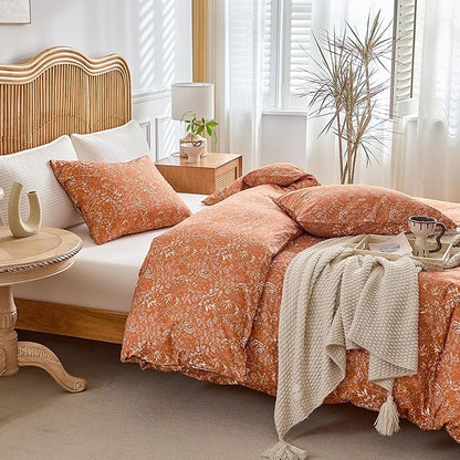 Ultra Soft 3 Pieces Floral Comforter Set, 68x90 Warm Lightweight Bedding Set with 2 Pillowcases Burnt Orange Alternative Botanical Comforter Set Gifts for Girls, Men, Twin XL