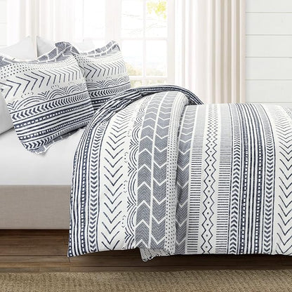 Lush Decor Hygge Geo Reversible 3 Piece Cotton Duvet Set, King, Navy & White