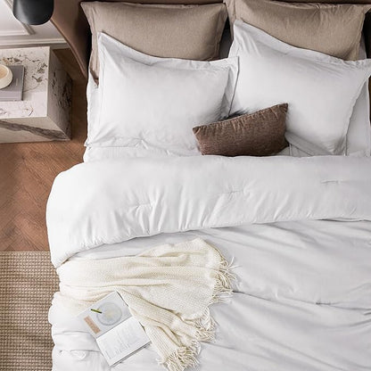Bedsure Oversized Queen Comforter Set - Grayish White Soft Bedding for All Seasons, Cationic Dyed Bed Set, 3 Pieces, 1 Oversized Queen Size Comforter (98"x98") and 2 Pillow Shams (20"x36"+2")