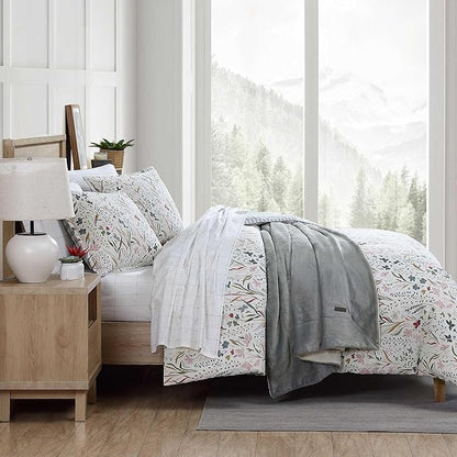 Eddie Bauer - King Comforter Set, Reversible Cotton Bedding with Matching Shams, Classic Floral Home Decor with Plaid Reverse (Woodland Forest Grey, King)