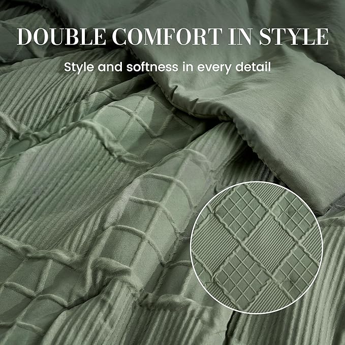 Amélie Home King Comforter Set, 3 Piece Green Jacquard Bedding Set with 2 Pillow Cases, Soft Microfiber Diamond Design, Lightweight All-Season for Bedroom & Dorm