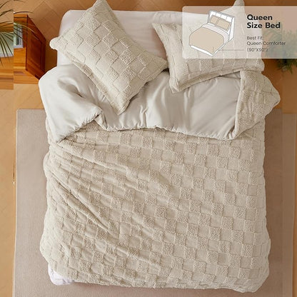 Joiedomi Tufted Queen Comforter Set, 3 Pieces Beige Boho Queen Bedding Set with 1 Plaid Geometric Comforter and 2 Pillow Shams, Checkered Bed in a Bag for All Seasons