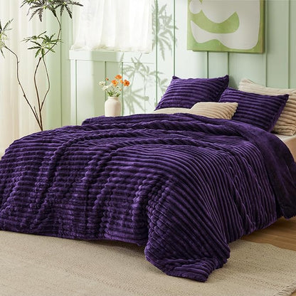 Bedsure Queen Comforter Set - GentleSoft™ 3 Pieces Fluffy Double-Side Fleece Comforter Set, Cozy Striped Room Decor Aesthetic, Luxury Purple Bedding Queen Size with 2 Pillowcases, 90x90 Inches