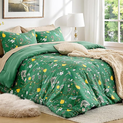 MUSSEL Green Bedding King Comforter Set 3 Pieces,Vintage Botanical Floral Pattern Bed Comforter Sets,Boho Whimsical Modern Printed Design Cute Seersucker Bedroom Comforter and Shams
