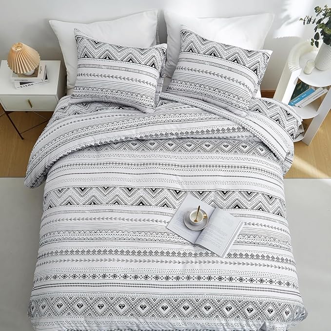 BOLINLIVING Comforter Set Queen Size, Boho Bed in a Bag 3 Pieces, Queen Soft Bohomian Comforter Set, Lightweight Breathable for All Seasons,1 Comforter & 2 Pillowcases (Grey 90×90 inch)