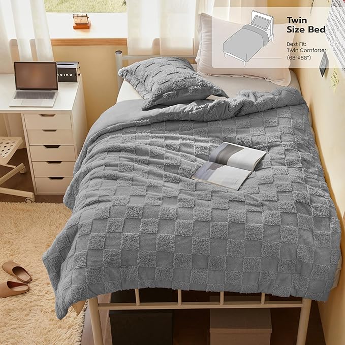 Joiedomi Tufted Twin Comforter Set, 2 Pieces Grey Boho Twin Bedding Set with 1 Plaid Geometric Comforter and 1 Pillow Sham, Checkered Bed in a Bag for All Seasons