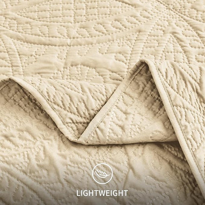 Love's cabin Quilts for Queen Bed Camel Bedspreads - Soft Bed Fall Lightweight Bedspread Comforter - Modern Style Coin Pattern Coverlet for All Season - 3 Pieces (1 Quilt, 2 Pillow Shams)