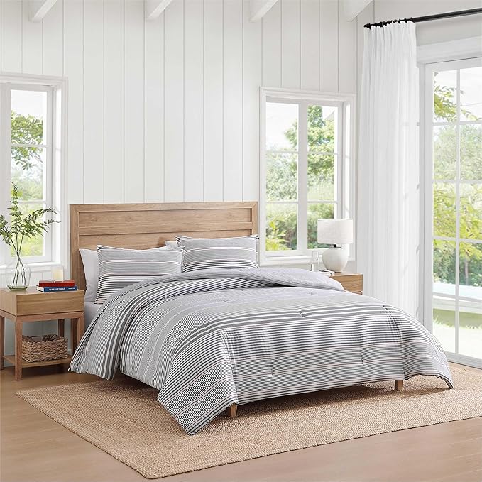 Tommy Hilfiger - King Comforter Set, Cotton Textured Bedding with Matching Shams, Medium Weight Bed Set, Oeko-TEX Certified (Danbury Stripe Blue)