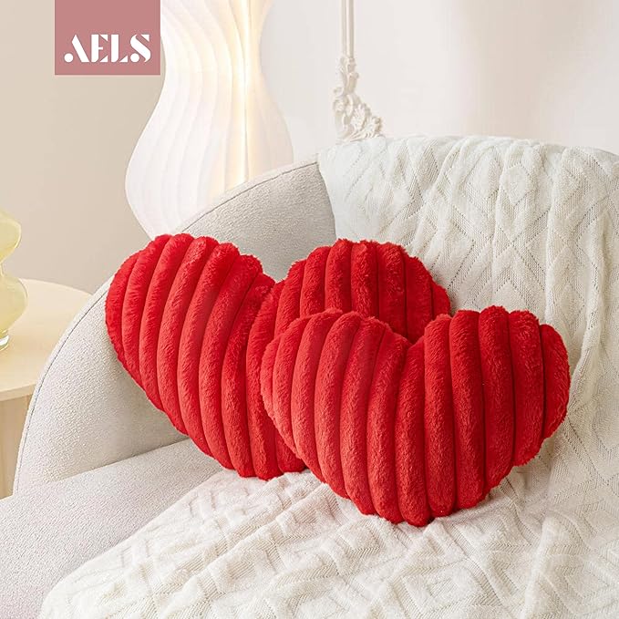 AELS Heart Shaped Pillow, Set of 2, Heart Decorative Throw Pillows, Faux Fur Love Pillows, Cute Valentines Day Decorations, Wedding Decor, Living Room Bedroom Nursery Decor, Red, L & M