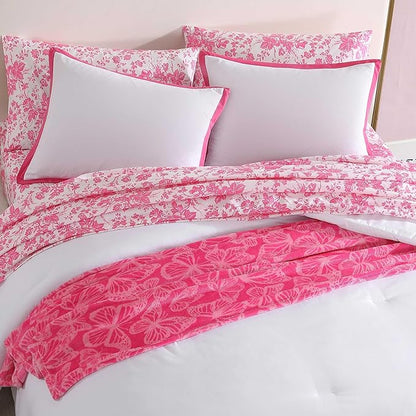Betsey Johnson - Twin Comforter Set, Soft Bedding with Matching Sham, Bonus Throw Included, Dorm Essentials (Signature Hotel Solid Pink)