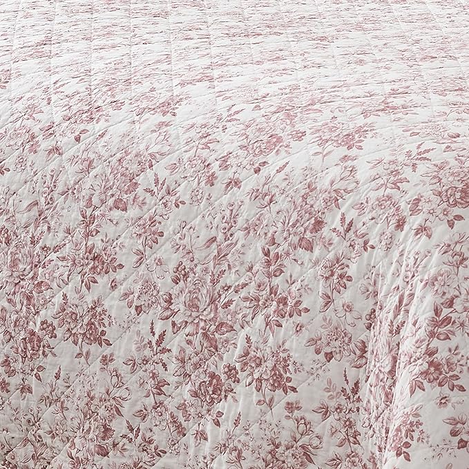 Lush Decor Peony Toile Reversible Cotton Quilt 3 Piece Set Full/Queen Rosewood - Floral Quilt - Pink Bedding Set - Scalloped Edge - Coquette Decor