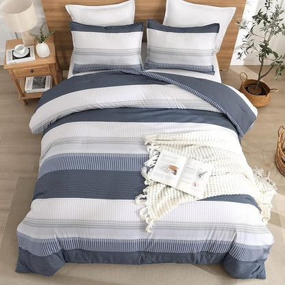 Litanika Oversized King Comforter Set Black Blue 120x98-3 Pieces Lightweight Colorblock Stripe Fluffy Bedding Comforter Sets, All Season Bed Set