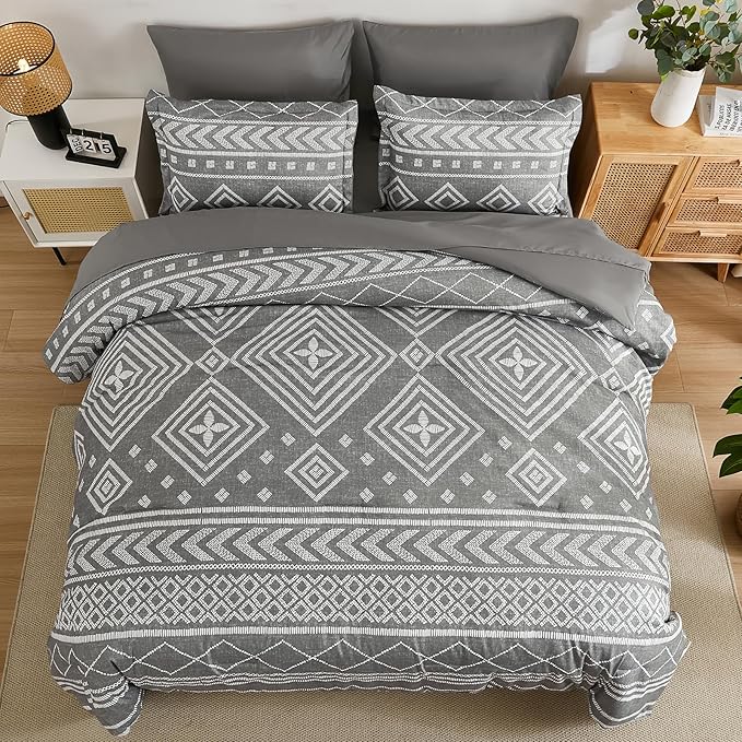 Yiran Boho Aztec Comforter Set Queen Size, Grey Comforter Bedding Set, 7 Piece Bed in a Bag, Soft Microfiber Bohemian Striped Complete Bedding Set with Sheets for All Season