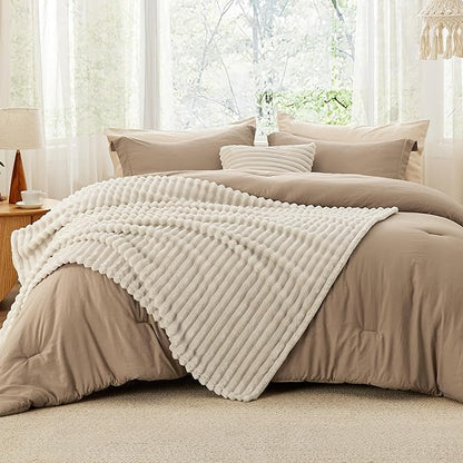 Bedsure Comforter Full Size 5 Pieces - Full Size Comforter Set with Fleece Throw Blanket and Decorative Pillow, Lightweiget Bedding Comforter Sets, All Season Bedding Sets, Khaki