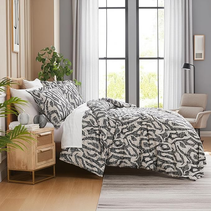Southshore Fine Living, Inc. Oversized Twin Mattress Comforter Set, Down Alternative Comforter, Soft Bedspread Coverlet Set, Abstract Prints, Twin/XL Bedding with Matching Pillow Sham, Slate Khari