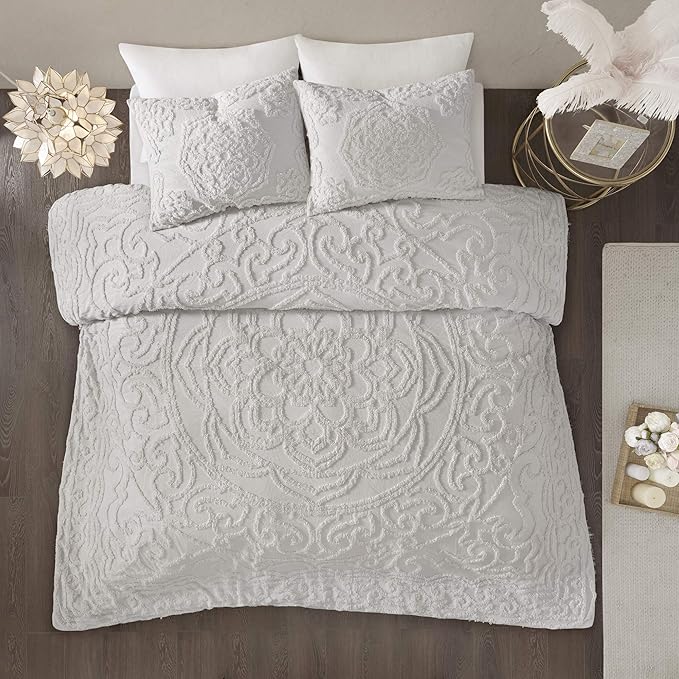 Madison Park Laetitia Comforter Bohemian Tufted Cotton Chenille, Medallion Shabby Chic All Season Down Alternative Bed Set with Matching Shams, Floral Grey Full/Queen(90"x90") 3 Piece