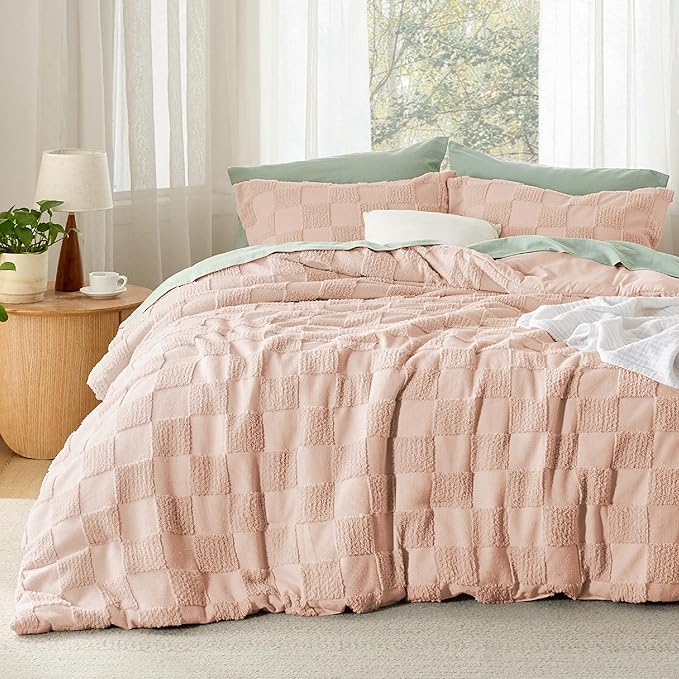 Bedsure Queen Size Comforter Set Dusty Rose, Boho Tufted Bed Set, Checkered Farmhouse Shabby Chic Bedding, 3 Pieces, 1 Plaid Geometric Comforter and 2 Pillow Shams