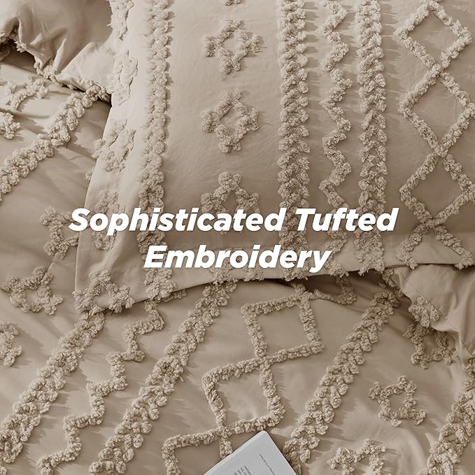 Bedsure Tufted Boho Comforter Set California King Size - Khaki Boho Bed Set, GentleSoft™ 3 Pieces Farmhouse Shabby Chic Embroidery Bedding, Gifts for Woman, Soft Jacquard Comforter for All Seasons
