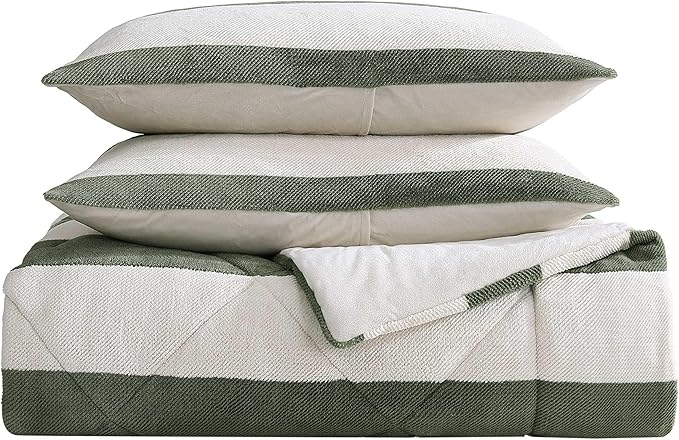 Nautica - Full/Queen Comforter Set, Soft Twill Plush Bedding with Matching Shams, Reverse to Micromink, Medium-Weight, Oeko-Tex Certified (Lawndale Green)