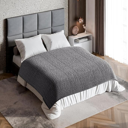 PAULATO BY GA.I.CO. Waterproof Blanket for Bed – Queen Absorbent Couch Cover – Machine Washable Stain-Proof Pad for Large Sofa – Pets Dogs & Cats Friendly Protector - Dark Grey