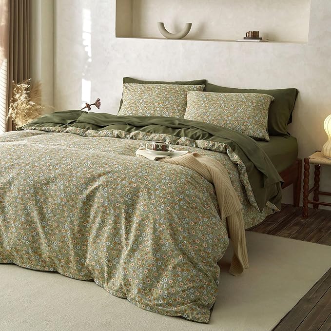 Wake In Cloud - Floral Comforter Set with Sheets, Cute Vintage Flower Cottagecore Aesthetic for Women Teen Girls, 7 Pieces Bed in a Bag, Olive Green, Full Size