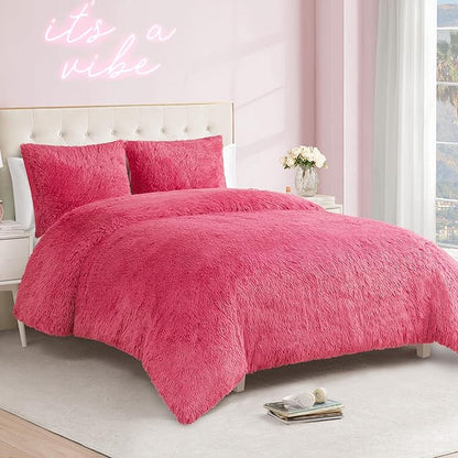 Juicy Couture Shaggy Faux Fur Hot Pink King Comforter Set - Soft and Cozy 3-Piece Machine Washable Bedding Comforter and Sham Set
