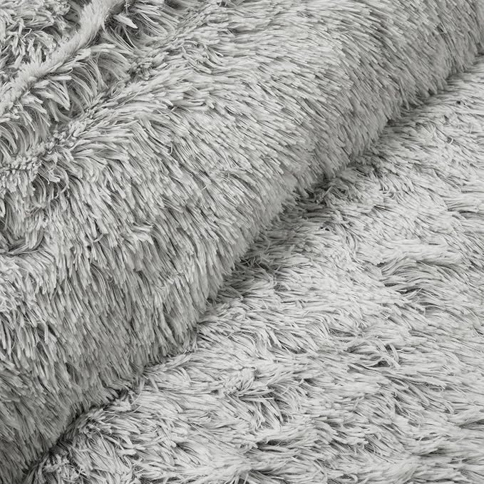 Lush Decor Emma Cozy Soft Fluffy Two Tone Faux Fur Comforter Set, Full/Queen, Gray - College Dorm Shaggy Plush Warm 3 Piece Bedding Set