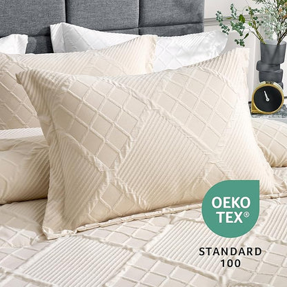 Amélie Home Twin Comforter Set, 2 Piece Beige Jacquard Bedding Set with 1 Pillow case, Soft Microfiber Diamond Design, Lightweight All-Season for Bedroom & Dorm