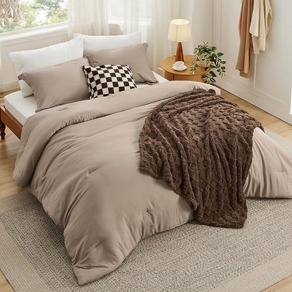 Bedsure Comforter Full Size 5 Pieces - Full Size Comforter Set with Checkered Throw Blanket and Decorative Pillow, Lightweiget Bedding, All Season Bedding Sets, Light Camel