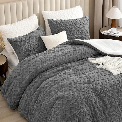 Andency Fluffy Sherpa Queen Comforter Set Grey, Super Soft Gray Fleece Warm Bedding for Winter, Luxury Jacquard Boho Thick Fuzzy Plush Bed Set 3 Pieces(1 Shaggy Comforter, 2 Pillowcases)