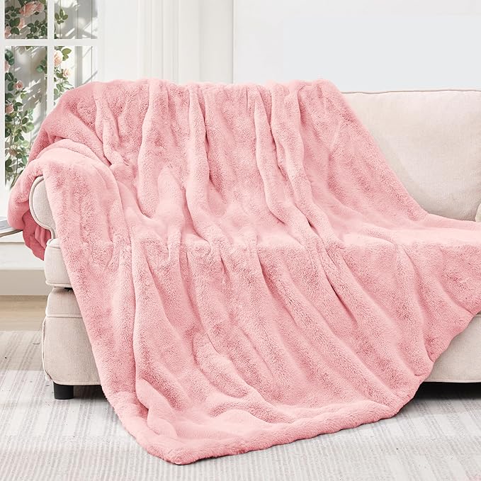 Touchat Luxury Faux Rabbit Fur Throw Blanket for Couch,Super Heavy Warm Cozy Blanket for Sofa Bedroom Living Room,Ultra Soft Fluffy Reversible Plush Blanket for Home Decor Gifts,Pink