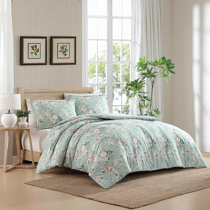 Laura Ashley - Comforter Set, Luxurious Bedding with Matching Shams, Soft & Serene Room Essentials (Rosemoore Teal, Full/Queen)