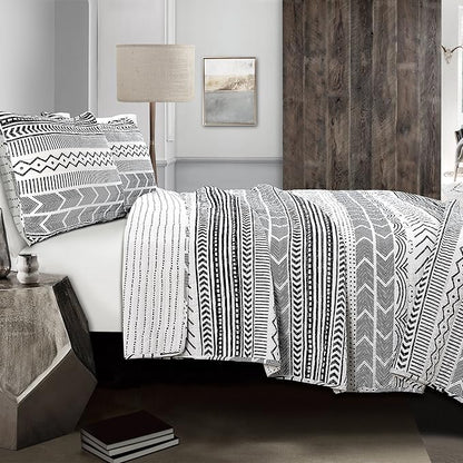 Lush Decor Hygge Geo Pattern Striped 3 Piece Quilt Bedding Set, Full/Queen, Black & White
