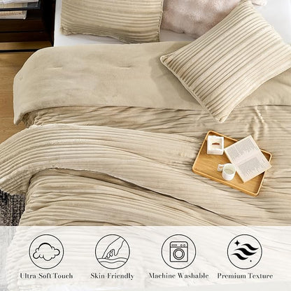 Amélie Home High-End Fleece King Size Comforter Set,Cozy Warm Striped Plush Bedding Set for Winter, 3 Pieces, 1 Cozy Comforter with 2 Pillowcases, Beige, 106"x90"
