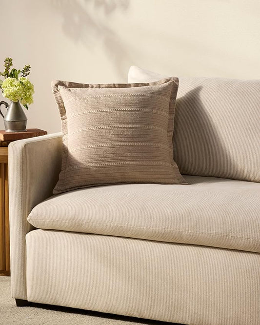 Loloi Chris Loves Julia Howie Collection PCJ0023 Natural 18'' x 18'' Cover w/Poly Pillow
