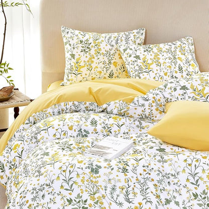 Wake In Cloud - Floral Comforter Set, Shabby Chic Cottage Garden Botanical Flower Style with Elegant Wildflower Pattern, Soft Lightweight Bedding, 3 Pieces, Yellow White, Twin/Twin XL Size