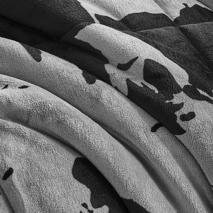 Petrichor Velvet Flannel Twin Comforter Set-Cow Print Western Style Blanket,Luxury Fuzzy Heavy Bedding Set, 2 Pieces Plush Winter Bed Set with Comforter (68"x88") & 1 Pillow Shams (20"x26")