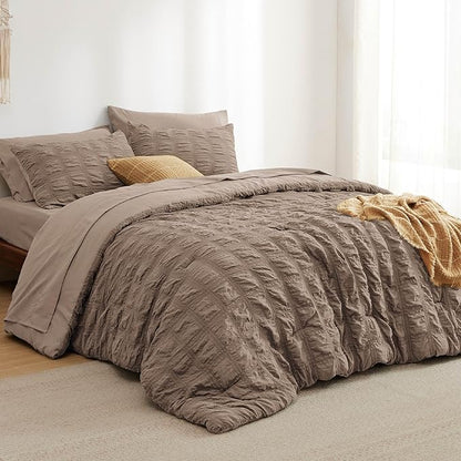 Bedsure Bed in a Bag Queen - 7 Pieces Plaid Seersucker Bedding Comforter Sets, Soft Lightweight Affogat Boho Bed Set with Comforters Queen Size, Sheets, Pillowcases & Shams