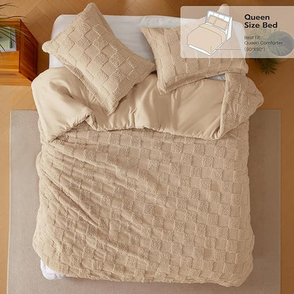 Joiedomi Tufted Queen Comforter Set, 3 Pieces Brown Boho Queen Bedding Set with 1 Plaid Geometric Comforter and 2 Pillow Shams, Checkered Bed in a Bag for All Seasons