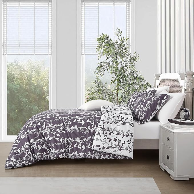 Grayish Purple Comforter Set, Queen Size, Vivid Leaves Branch 3 Pieces Bedding Set, Soft Polyester Microfiber Print, All Seasons, 1 Lightweight Comforter and 2 Pillow Shams