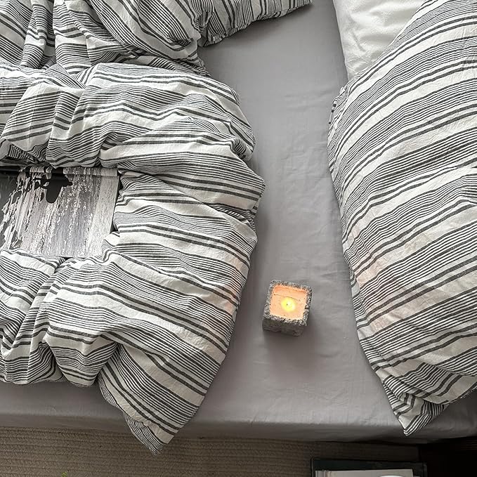 VM VOUGEMARKET Gray White Striped Comforter Set Twin XL Vintage Vertical Stripes Bedding Set Minimalist Neutral Comforter for Teens Dorm Room