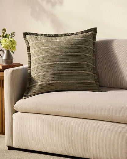Loloi Chris Loves Julia Howie Collection PCJ0023 Green/Natural 22'' x 22'' Cover w/Down Pillow