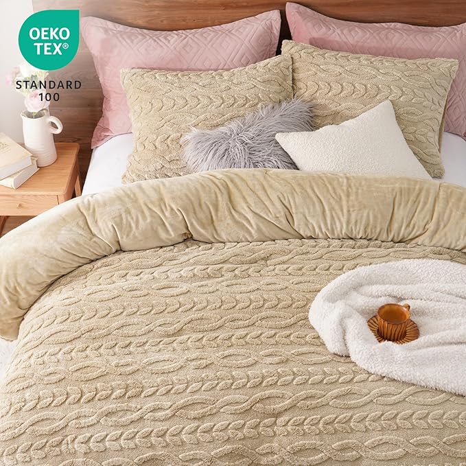 PHF Fluffy Sherpa Fleece Queen Comforter Set, 3 Pieces Warm Fuzzy Soft Bedding for Winter, 3D Tufted Flannel Plush Shaggy Bed Set, 1 Comforter (90"x90") and 2 Pillowcases (20"x26"), Khaki